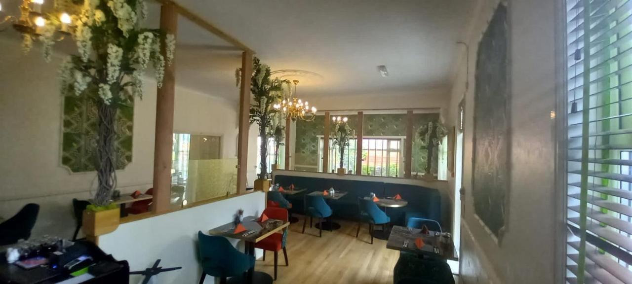 Royal Sportsman Hotel Портмадог Екстериор снимка